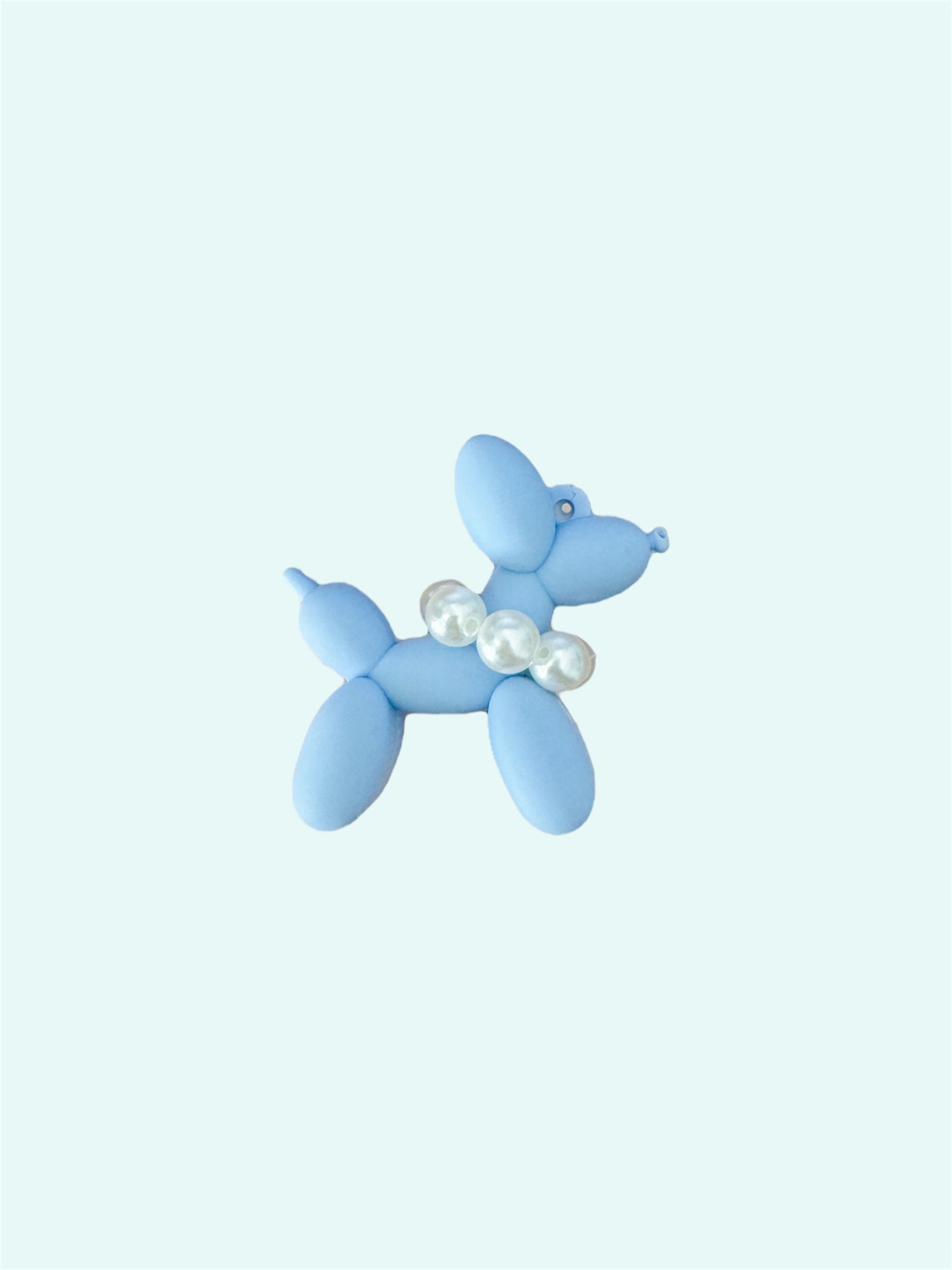 PVC Balloon Dog keychain in minimalist design, lightweight and durable, bringing playful charm and a touch of joy for dog moms on the go.